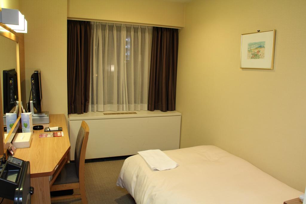 Hotel Sunroute New Sapporo Cameră foto
